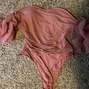 Fashion nova blush pink top. Ruffle sleeves. XL. Never worn